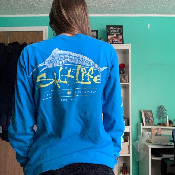 Blue Long Sleeve Salt Life Shirt. Worn twice. Size Mens S - Picture 1 of 4